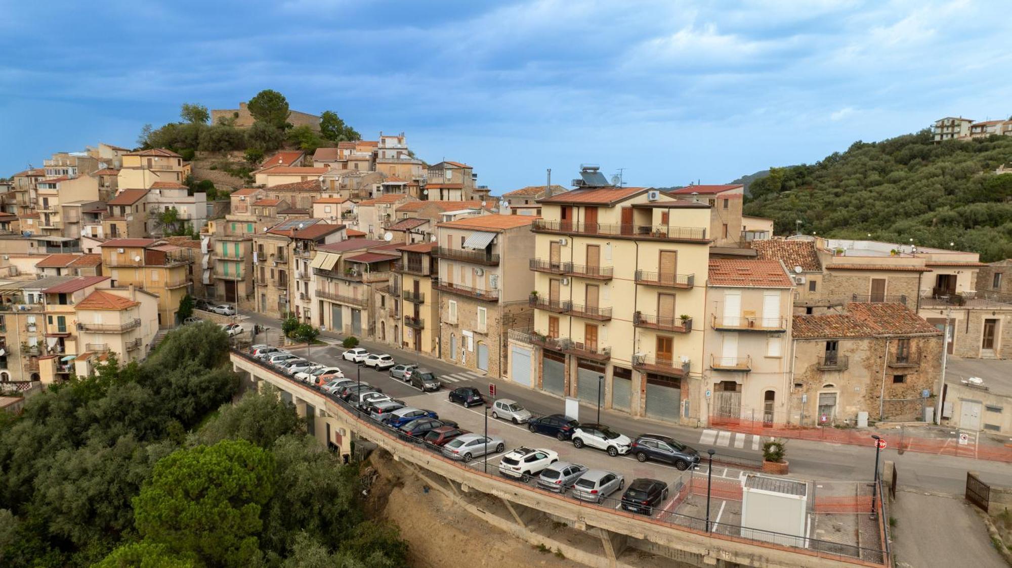 Antica Dimora Marinelli Hotel Ficarra Exterior photo